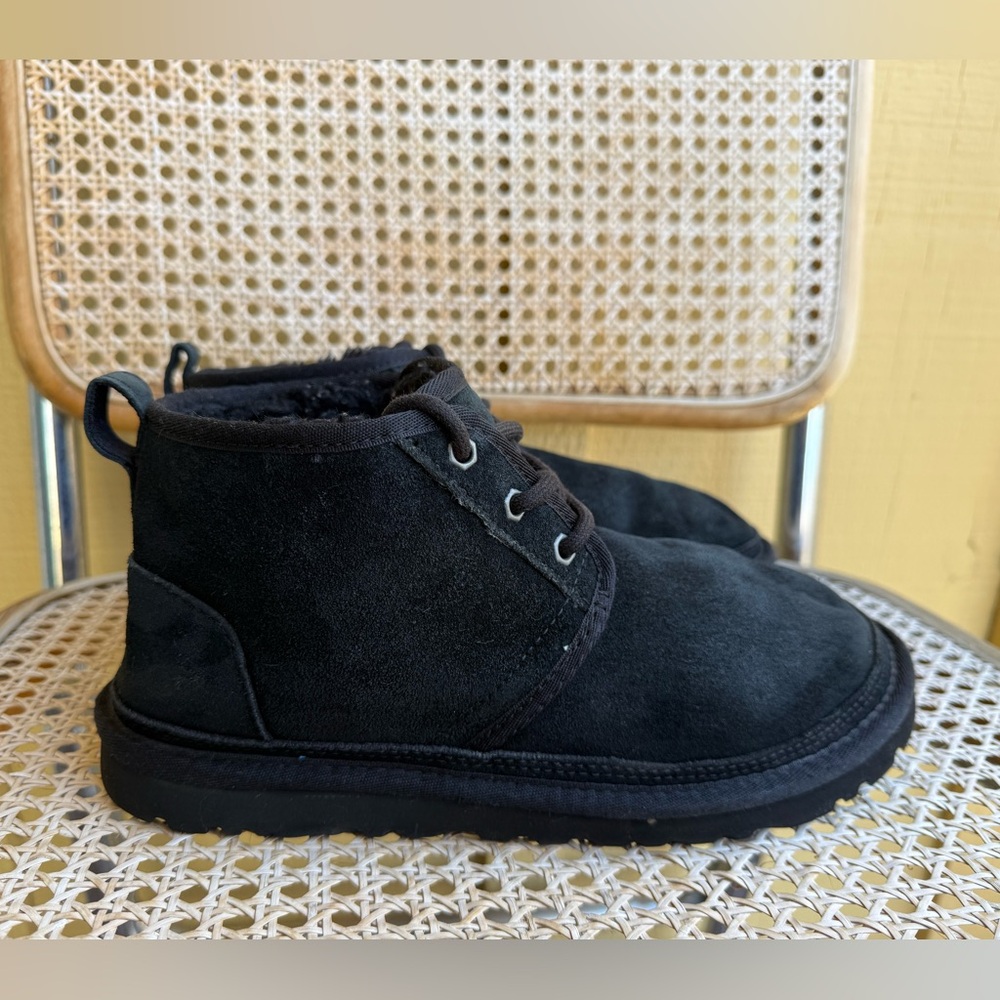 UGG Neumel Black Suede Lace-Up Boots Women’s size 8